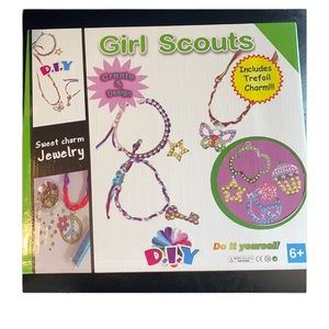 Girl Scouts DIY Jewelry Kit NEW